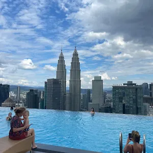 https://klcc-suites-platinum-2.kualalumpurs-hotels.com