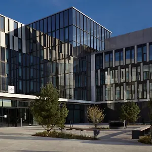 Aparthotel Candlewood Airport By Ihg, Dusseldorf